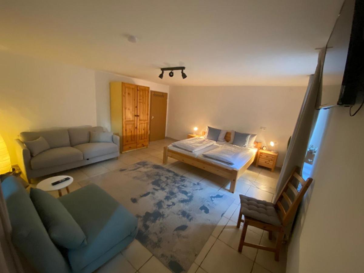 Appartement Small Modern Flat With Personal Touch Rust
